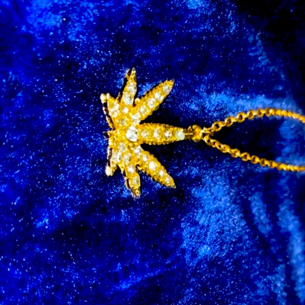Gold marijuana necklace